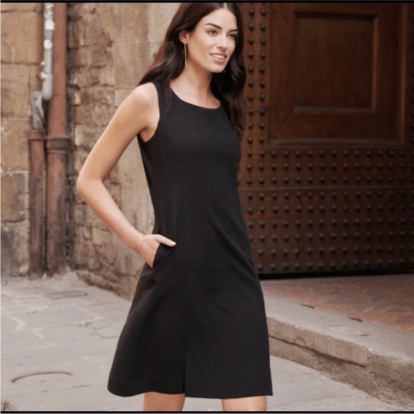 NWT Bluffworks Trevi Vacation Travel Classy Utilitarian Black Dress Size 8 - Picture 1 of 14